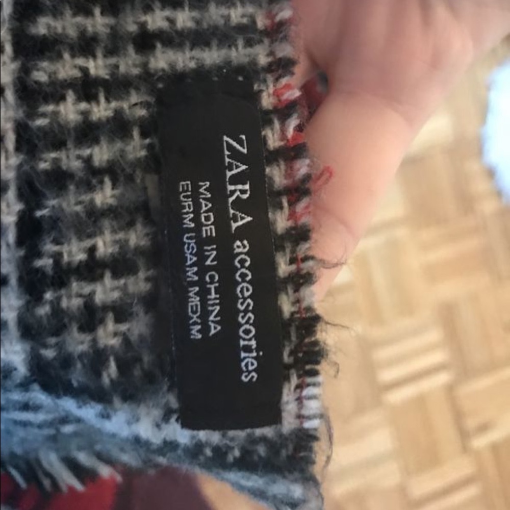 Zara scarf